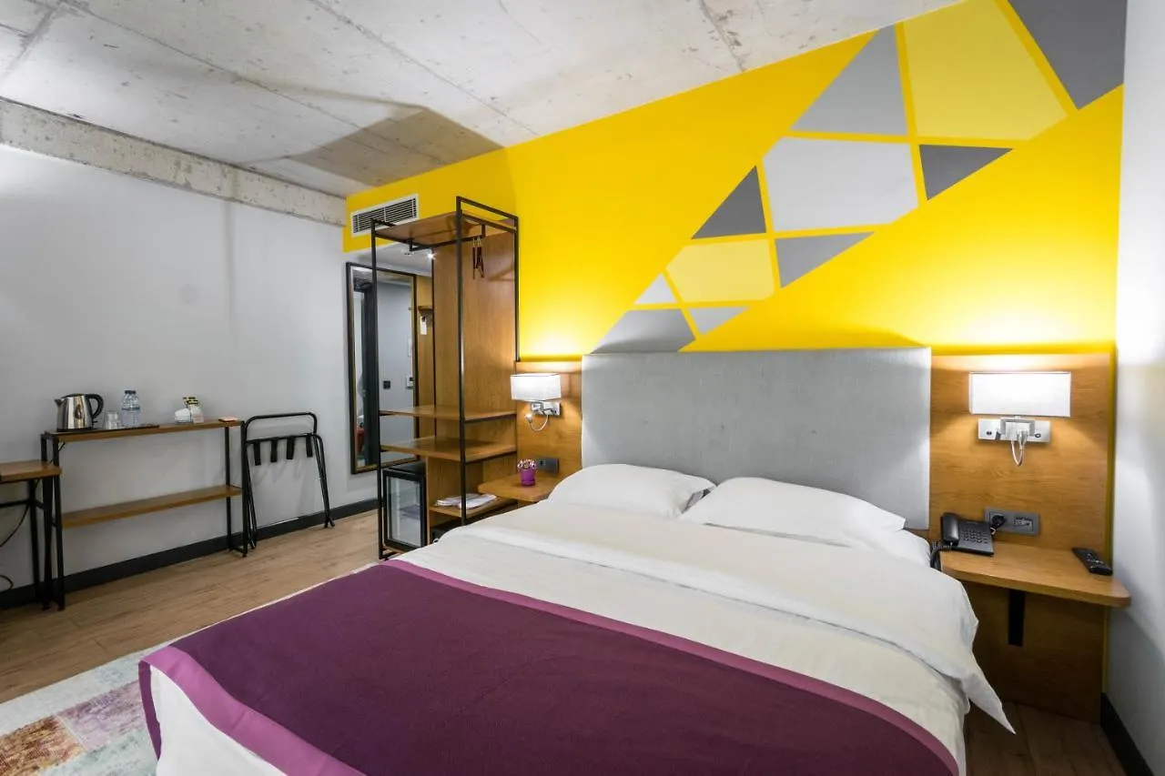 ****  Hotel Adora Tbilisi Georgien