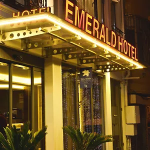 https://emerald-hotel.istanbul-turkeyhotels.com