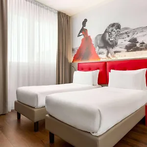 https://amedia-hotel-milano.italymilanhotels.net